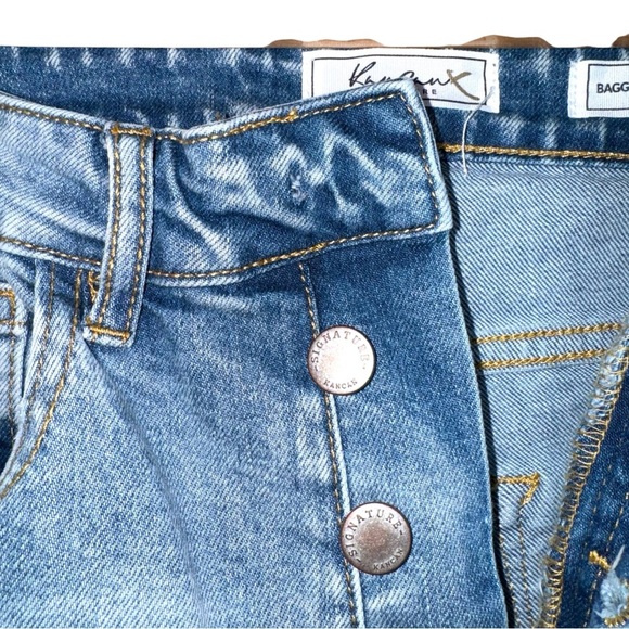 NEW KANCAN Baggy Fit Stretch Ankle Jeans High Rise Button Fly Acid Wash Size 25 - Picture 5 of 13